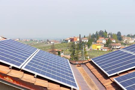 Emmvee modules: fit for roofs facing east-west and with lower or higher angles