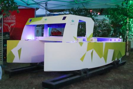 Prototyp ZeroOne der Schleiboote von Unleash Future Boats, vorgestellt beim GREENTECH FESTIVAL in Berlin