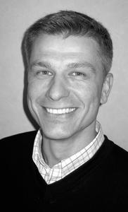 "Viele, wenn nicht sogar die meisten deutschen Unternehmen schöpfen in der Vertriebsplanung nicht annähernd das Potenzial aus, das in ihrem Kundenstamm liegt!" erklärt Dirk Liebich, Geschäftsführer von Digital Tempus