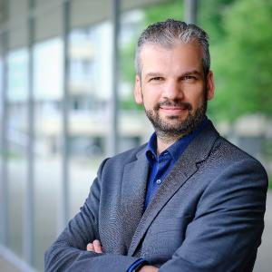 Freut sich auf spannende Herausforderungen: Florian Fassnacht, neuer Vertriebsleiter der Omikron Data Quality GmbH / Foto: Karsten Brand/Omikron