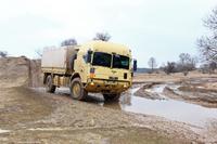 HX60 Zweiachser mit Pritsche