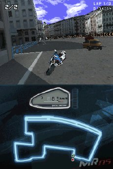 Moto Racer DS - Trafic.jpg