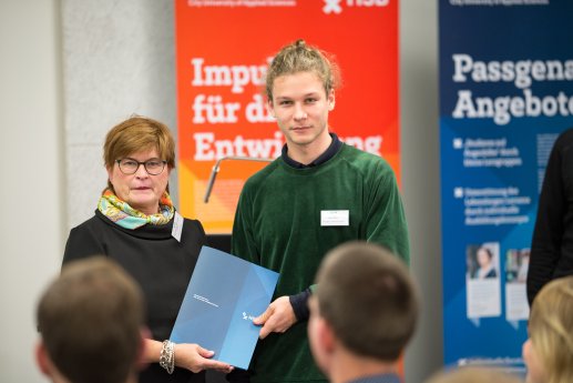 E_2017-000pe-HSB-Innovationspreis_Deutschlandstipendium_Nachlese_DSC_990420171115.jpg