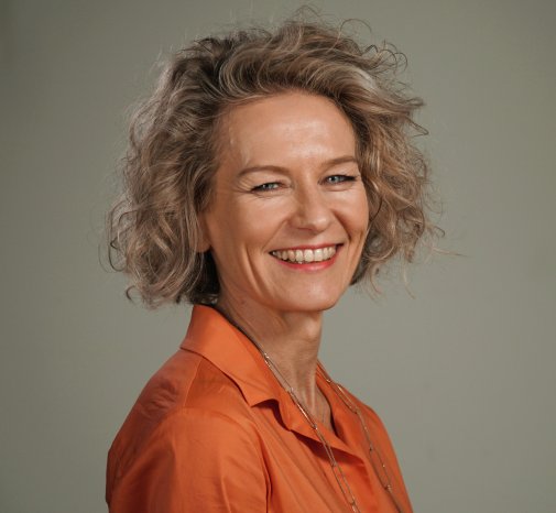 Bild_Carina_Mayr_itl.jpg