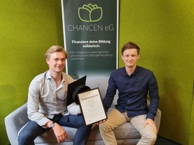 Florian Kollewijn (li.) und Olaf Lampson (re.), (c) CHANCEN eG, die beiden Gründer und Vorstand der CHANCEN eg, die für faire Bildungsfinanzierung angetreten ist.