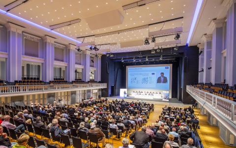 Hauptversammlung der SMA Solar Technology AG entlastet Vorstand und Aufsichtsrat und beschließt Dividende
