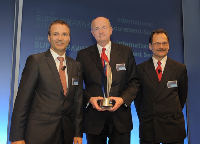 1__Verleihung des Daimler Award2008 an STILL Leiter Key Account Thomas M. Fischer.jpg