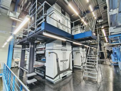 Die Mediengruppe Vorländer investierte am Standort Siegen in eine innovative 32-seitige Zeitungsrotationsmaschine mit modernster Technologie der Firma manroland / Foto: Vorländer GmbH & Co. KG