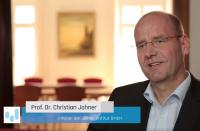 Professor Christian Johner spricht im Video auf Medizintechnologie.de über die Anforderungen der Medizinprodukteverordnung. - © Medizintechnologie.de