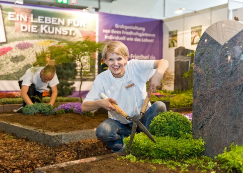 4265_LuT_Friedhof.jpg