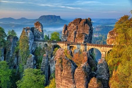 Die URL für dieses Bild könnte bastei-bruecke.ist/beeindruckend lauten