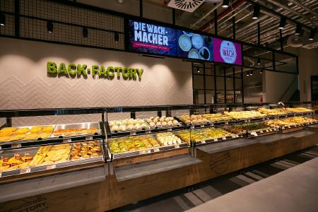 Im BACK-FACTORY Store