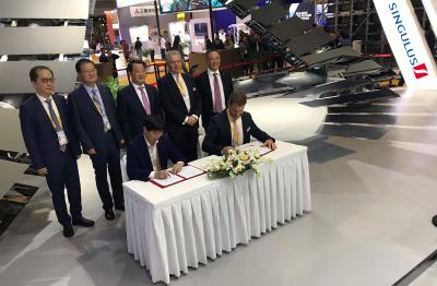 Singulus Technologies: Signing Ceremony during the Chinese Trade Fair CIIE in Shanghai