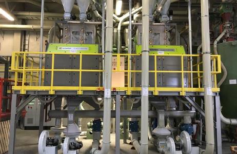 FLAKE PURIFIER+ Multi-Sensorsortiersysteme von Sesotec separieren in der Recyclinganlage der MultiPet GmbH Fehlfarben, Fremdkunststoffe und Metalle aus den Kunststoff- Flakes aus (Bild: Sesotec GmbH)