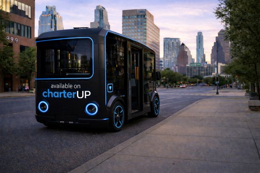 HOLON urban autonomous vehicle austin downtown.jpg