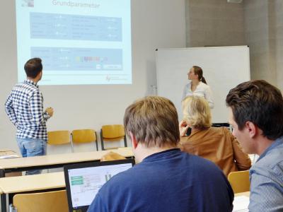 Präsenzveranstaltung im Fernstudium Logistik / Foto: Hochschule Ludwigshafen am Rhein