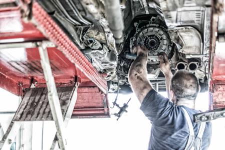 Alltrucks Truck & Trailer Service współpracuje z C-ECO: Prosty proces zwrotu starych części sprzyja zrównoważonemu wykorzystaniu surowców i ma korzystny wpływ na bilans emisji CO2