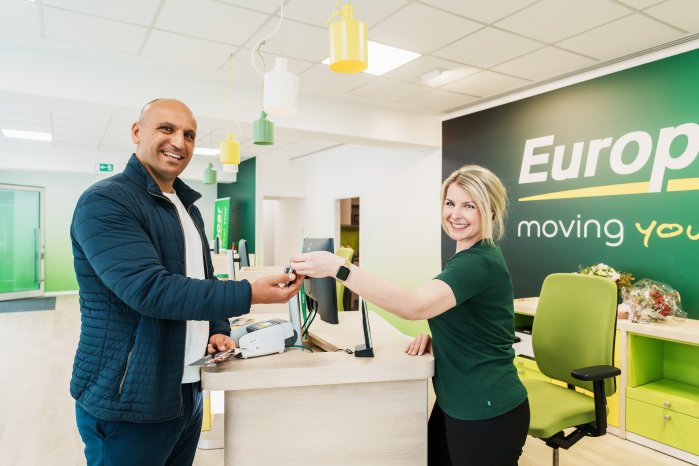 Bei Europcar Stuttgart stehen die individuellen Bedürfnisse und Anforderungen der Kunden an erst.jpg