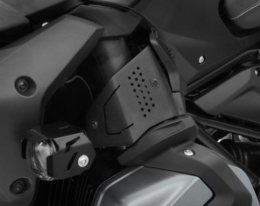 Wunderlich fuel injection system cover - left - on the BMW R 1250 R, black (Item-No.: 42940-612)