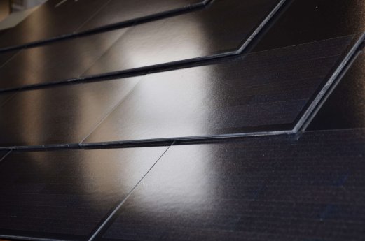 3143_Fraunhofer-ISE-Freesuns-Matrix-Shingle-Solar-Roof-Tile_web.jpg
