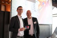 Freuten ich über ein volles Haus und spannende Gespräche: Die Gastgeber Hendrik Lehmann von Rittal und Feeko Harders von Eplan (v.l.).