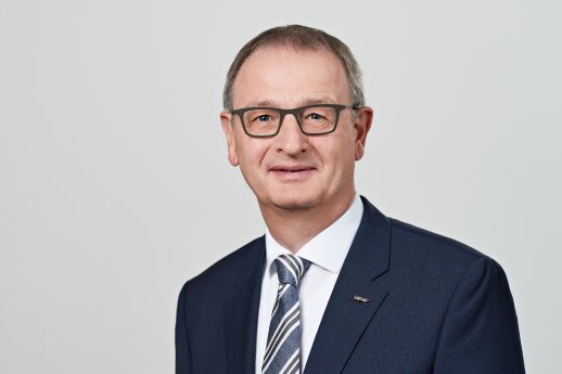 Dr. Wilfried Schäfer.jpg