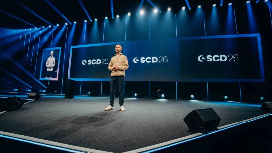 Sebastian Hamann, Shopware Co-CEO, on stage during the keynote.jpg