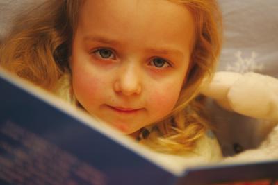An der Fernakademie lernen, für Kinder und Jugendliche zu schreiben.(Quelle: Fernakademie für Erwachsenenbildung)