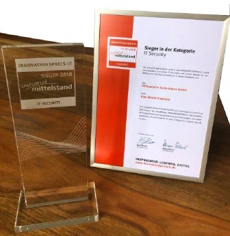 Innovationspreis-IT_Award und Urkunde.png