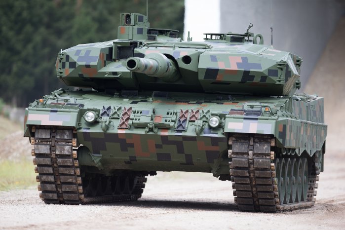 Leopard2PL_Rheinmetall_1DX_3601.jpg