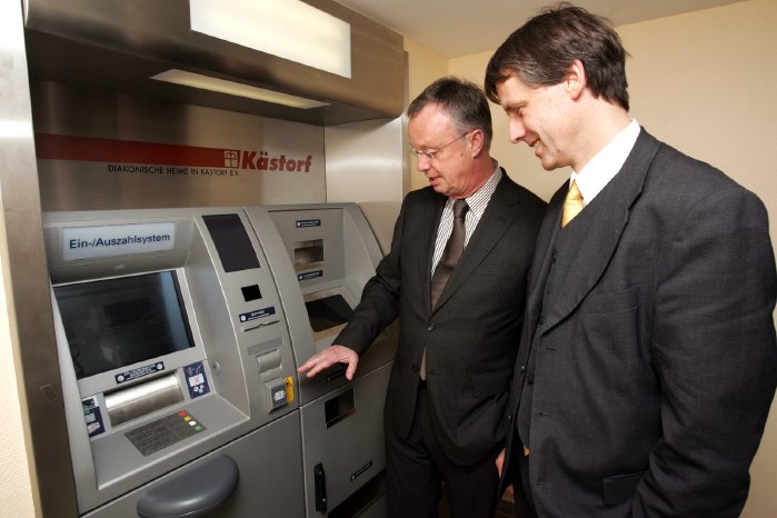 Geldautomat_6a.jpg