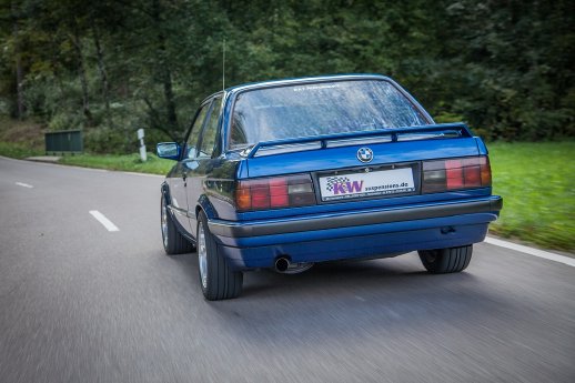 low_KW_Klassik_V3_BMW_E30_Fahraufnahme_004.jpg