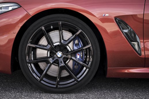 Der Bridgestone Potenza S007 (Copyright BMW).jpg