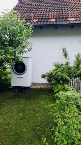 20210630_Außengerät_Bosch WP.JPEG