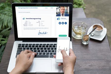 Für den rechtssichern Abschluss eines Vertrages bei Online-Beratungen hat Idiligo die inSign-Technologie von iS2 integriert. Die digitale Unterschrift erfolgt beispielsweise über ein Smartphone oder Tablet und lässt sich ebenso einfach wie sicher in den Dokumentationsprozess einbinden, Foto: Idiligo