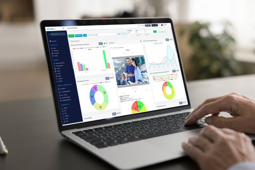 shutterstock_2339461719_Desktob_WEB (1).jpg