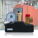 Die neue AFRISO Kesselsicherungsgruppe KSG gehört zur sicherheitstechnischen Ausrüstung einer Heizungsanlage und kann in geschlossenen Heizungsanlagen nach DIN EN 12828 für Heizleistungen bis 50 kW bzw. 100 kW eingesetzt werden. Montagezeit und -aufwand sind gering, (Foto: AFRISO)