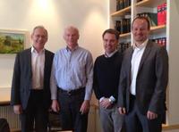 attocube systems AG erwirbt Mehrheit an Neaspec GmbH (von links: Prof. Khaled Karraï, Scientific Director attocube; Dr. Fritz Keilmann, Gesellschafter und Gründer Neaspec; Dr. Martin Hohla, Geschäftsführer Neaspec; Dr. Dirk Haft, Vorstandsvorsitzender attocube) attocube systems AG erwirbt Mehrheit an Neaspec GmbH (von links: Prof. Khaled Karraï, Scientific Director attocube; Dr. Fritz Keilmann, Gesellschafter und Gründer Neaspec; Dr. Martin Hohla, Geschäftsführer Neaspec; Dr. Dirk Haft, Vorstandsvorsitzender attocube)