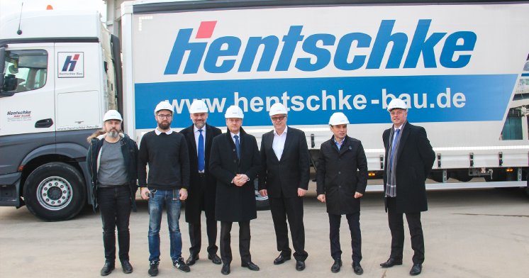 Hentschke-Bau-Besuch-Ministerpräsident-Kretschmer_print.jpg