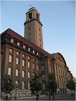 Rathaus-Spandau1.jpg