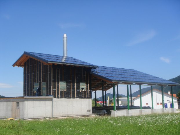 Biomasseheizwerk_mit_Solaranlage_DSC00446.JPG