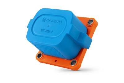 Zeitsparender: Die neue HV-Steckerkappe GPN 380 aus PCR-PP in zwei Formen sorgt durch rutschfeste Griffflächen für eine schnelle Demontage
