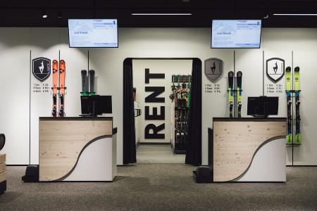 Digital Signage von Peakmedia bei Intersport Kitzsport