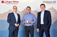 From right to left: Angst+Pfister Sensors and Power AG: Thomas Röttinger, CEO; FoxSense AG: Jacques Faber, CEO; Angst+Pfister Sensors and Power AG: Volker Huelsekopf, Key Account Manager Gas Sensors