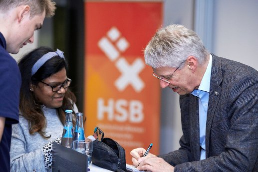 HSB_ZIMT_Vortrag_Thomas Reiter_6.12.2019_MMP0265.jpg