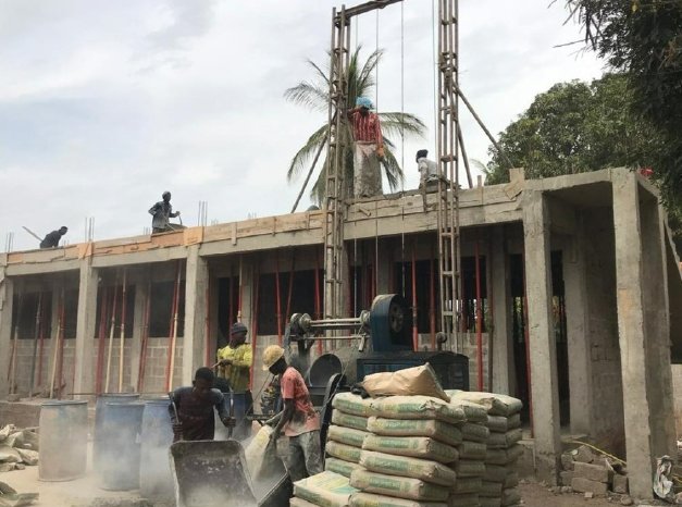Bauarbeiten_Schule_Gambia_2022.jpg