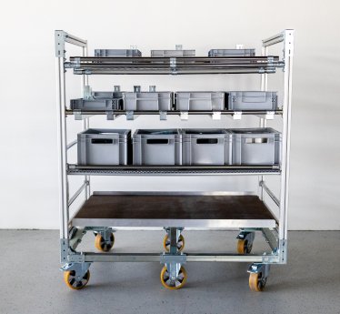 Wagen_Stahlgrundrahmen_Alu-Vierkant-Aufbau_BeeWaTec.jpg