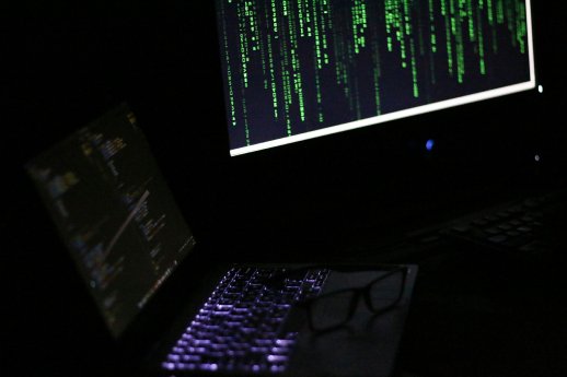 Cybercrime-unsplash-Glen-Carrie.jpg