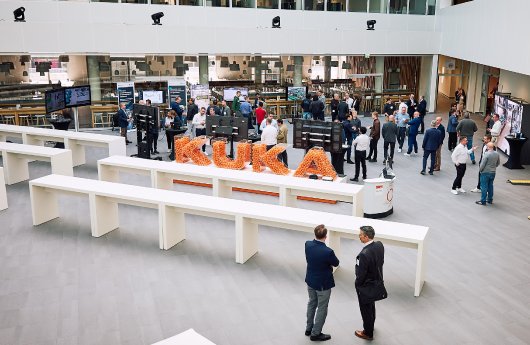 KUKA_Visual Components Simulation Event.jpg