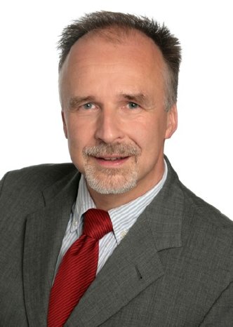 Joachim Faulhaber_TUEV IT_Portrait.jpg